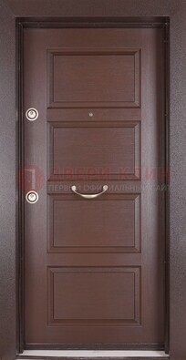 Коричневая входная дверь c МДФ панелью ЧД-28 в частный дом в Калуге
