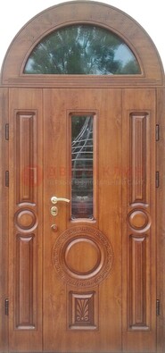 Двустворчатая железная дверь МДФ со стеклом в форме арки ДА-52 в Калуге