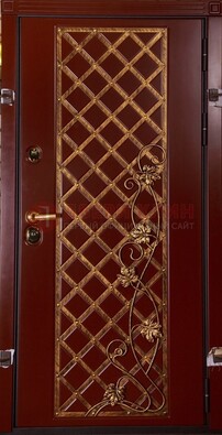Бордовая металлическая дверь с ковкой ДК-10 для квартиры в Калуге