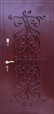 Бордовая металлическая дверь с ковкой ДК-21 в кирпичный дом в Калуге