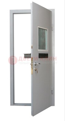 Белая металлическая дверь в кассу ДКС-1 в Калуге