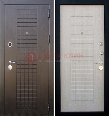 Темная железная дверь с МДФ ДМ-149 для деревянного дома в Калуге
