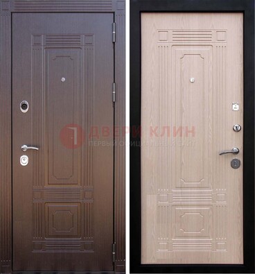 Коричневая входная дверь с МДФ ДМ-173 для кирпичного дома в Калуге