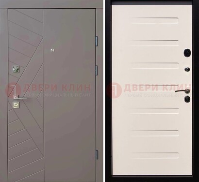 Светло-серая стальная филенчатая дверь с МДФ ДМ-199 в Луге