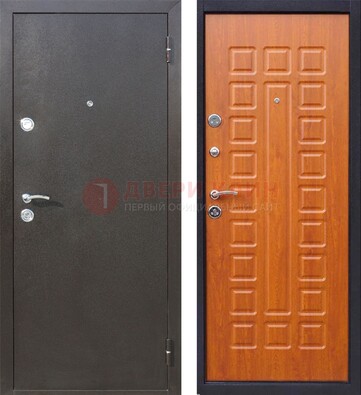 Коричневая стальная дверь с порошковым напылением ДП-202 в Калуге