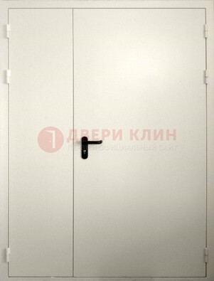 Белая противопожарная двупольная дверь ДПМ-02/60 в Калуге