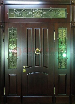 Стальная парадная дверь со стеклом и ковкой ДПР-18 для деревянного дома в Калуге