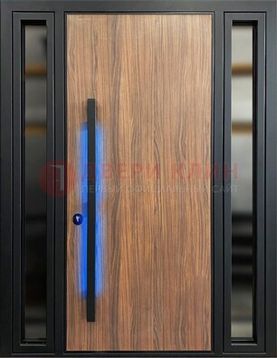 Коричневая металлическая дверь со стеклом ДС-69 в Калуге
