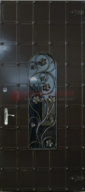 Высокая железная дверь со стеклом и ковкой ДСК-15 в Калуге