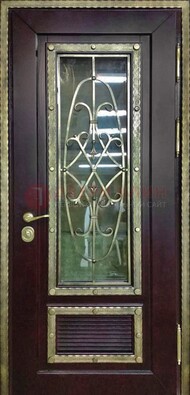 Темная уличная дверь порошок со стеклом и ковкой ДСК-167 в Калуге