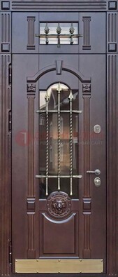 Металлическая дверь массив со стеклом и ковкой с фрамугой ДСК-249 в Калуге