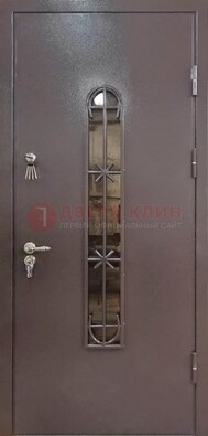 Металлическая дверь Порошок с небольшим стеклом и ковкой ДСК-282 в Калуге
