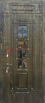 Зеленая входная дверь со стеклом и ковкой ДСК-67 в Калуге