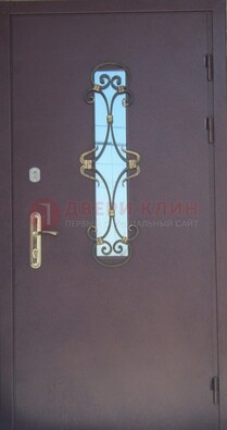 Металлическая дверь со стеклом и ковкой ДСК-77 в Калуге