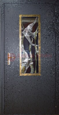 Металлическая дверь со стеклом и ковкой ДСК-82 для крыльца в Калуге
