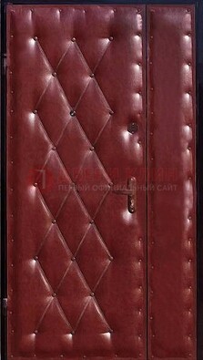 Бордовая тамбурная дверь ДТМ-25 в Калуге