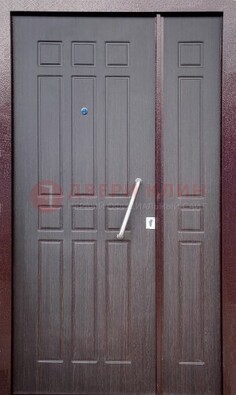 Коричневая тамбурная дверь ДТМ-30 в Калуге