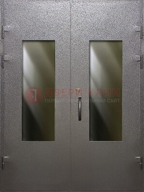 Серая тамбурная дверь со стеклянными вставками ДТМ-8 в Калуге
