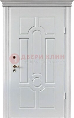Белая уличная дверь с виноритом для дома ДВТ-247 в Калуге