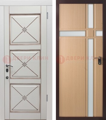 Коричневая уличная дверь с виноритом и МДФ Белый дуб с зеркалом ДЗ-94 в Калуге