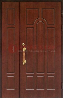 Стальная полуторная дверь для частного дома ПЛ-13 в Калуге